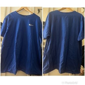 XL Blue the Nike Tee. Blue with Nike Swoosh